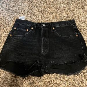 Levi 501 shorts in black